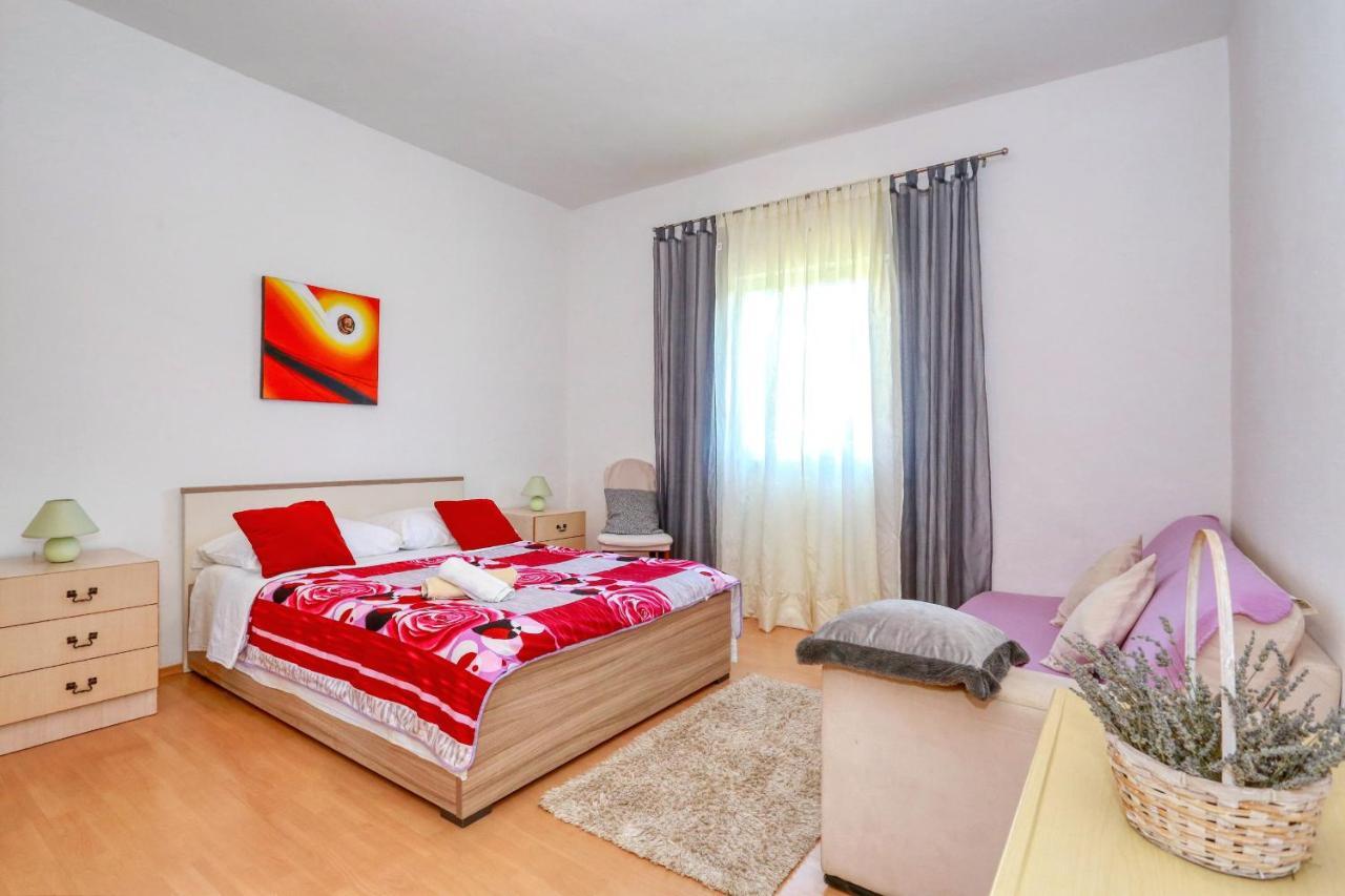Apartment Nena Poljica  Eksteriør bilde